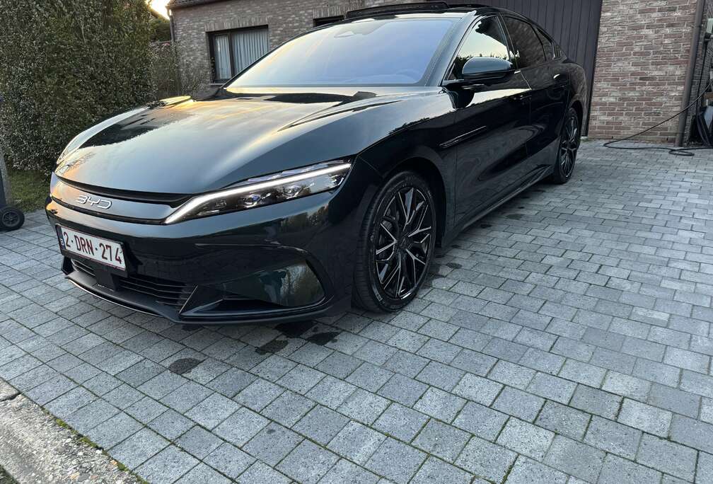 BYD 85.4 kWh Premium