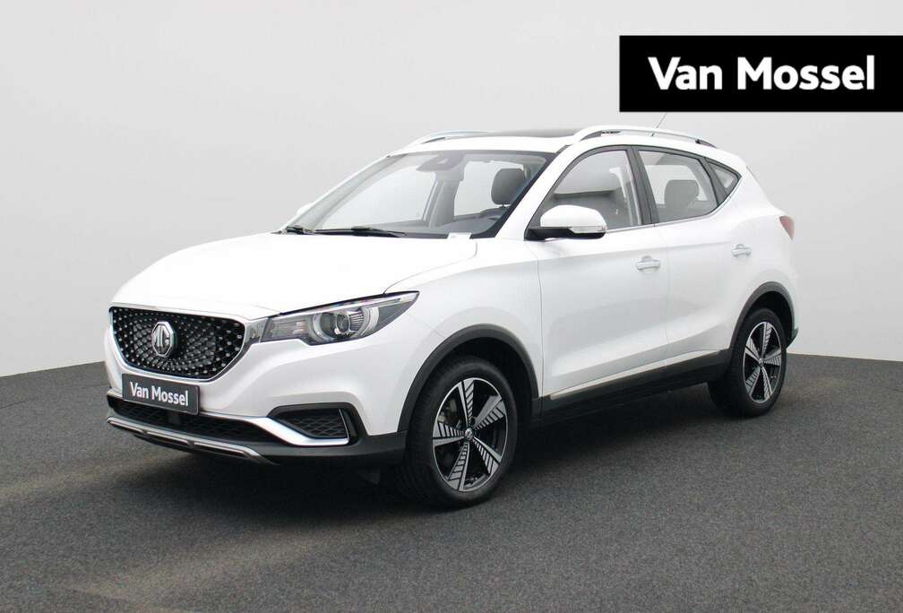 MG EV Luxury 45 kWh Pano dak Cruise control Camera