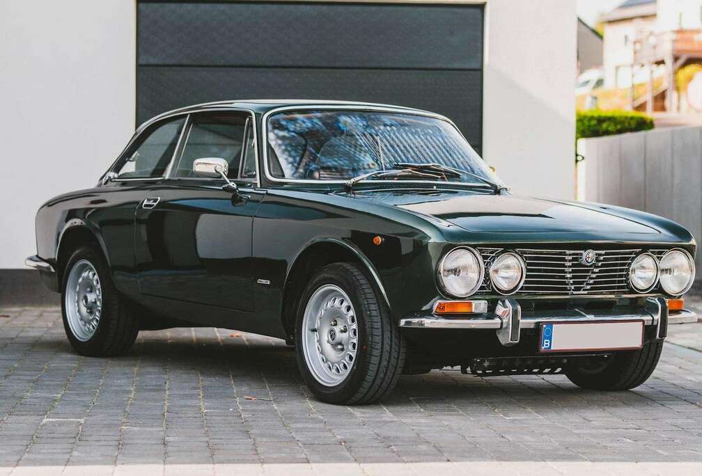 Alfa Romeo 2000 GTV