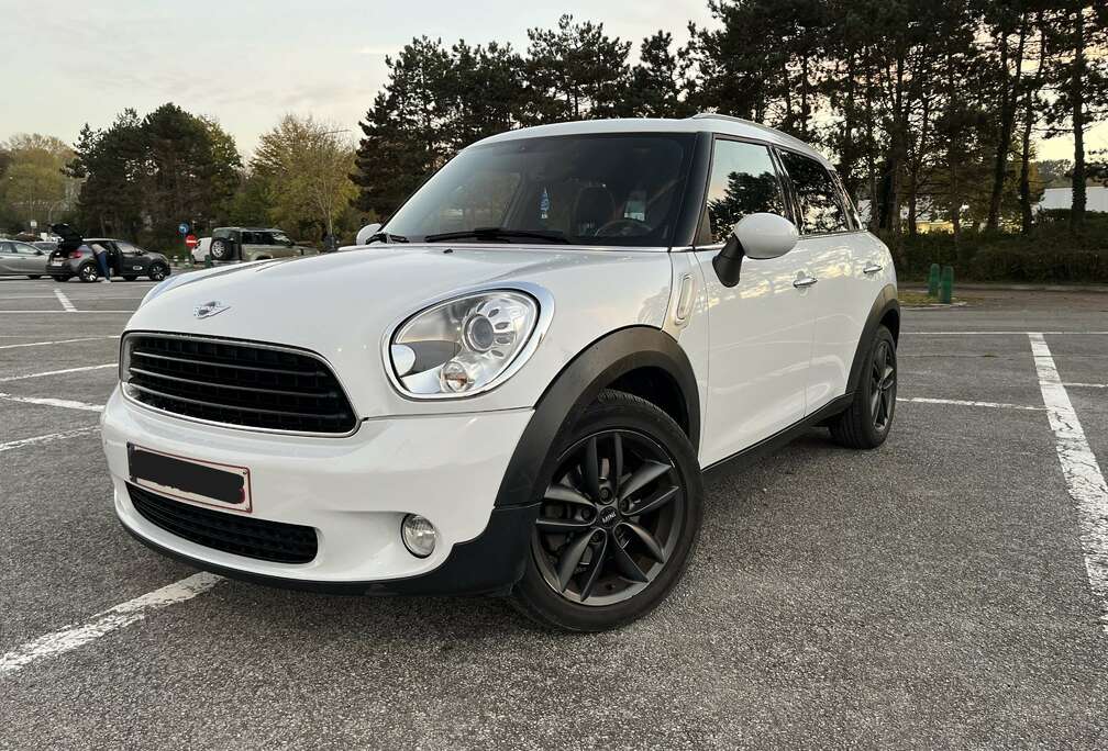 MINI 1.6i / EURO 6 / Xenon / Prêt à immat / Cuir