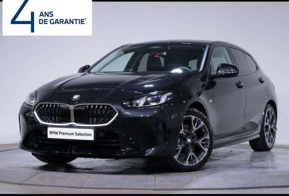 BMW Hatch M Sport Design