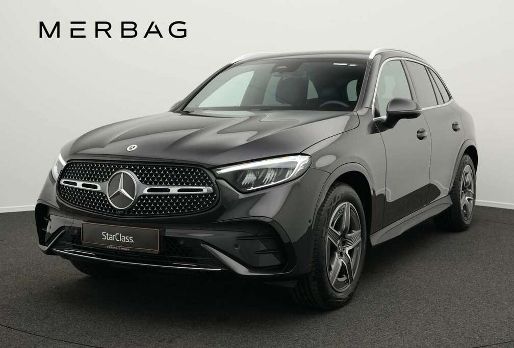 Mercedes-Benz GLC 300 d 4M AMG-Line LED+Kamera+AHK+Totw+Memo