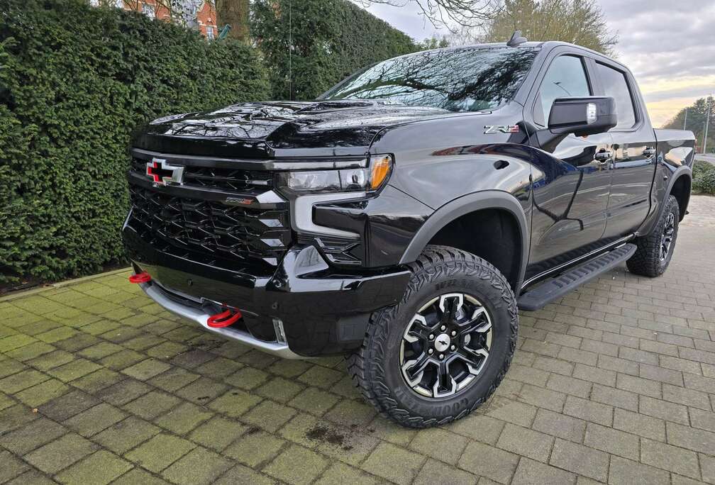 Chevrolet Model 2025 ZR2 6.2 V8 € 79.900 ,- excl