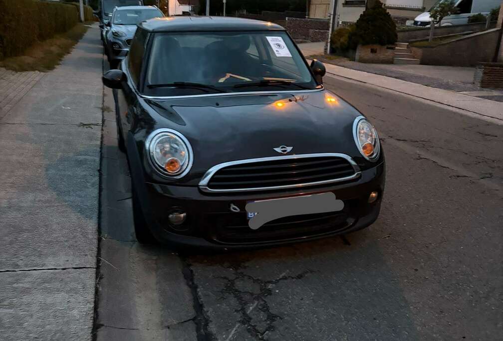 MINI 1.6i Camden
