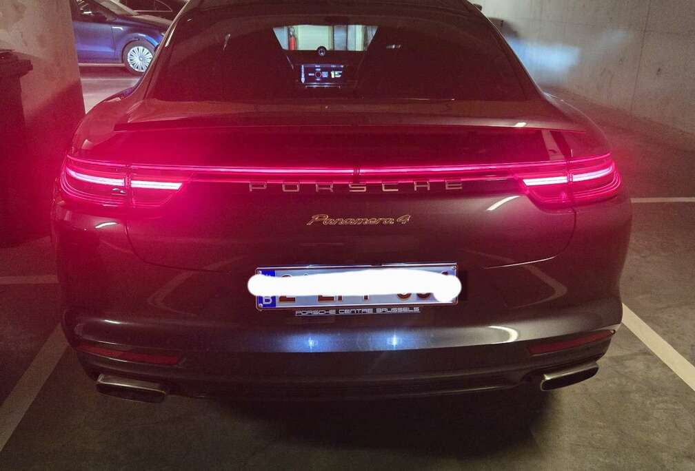 Porsche 4 e-Hybrid 10 Yrs Edition 2.9 V6 Bi-Tbo PHEV PDK(E