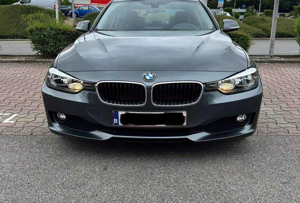 BMW 320d 163ch Confort A