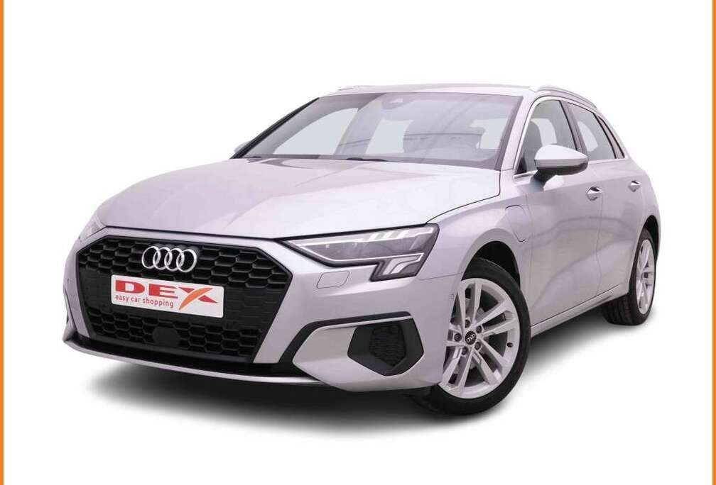 Audi 40 TFSi e 204 PHEV 26gr/km  + LED Lights + Camera