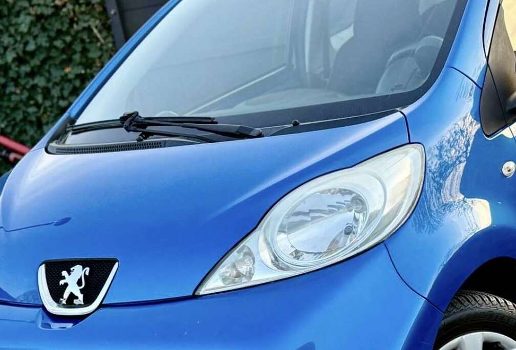 Peugeot 1.0i Urban Move