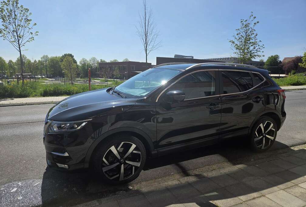 Nissan 1.3 DIG-T Tekna DCT