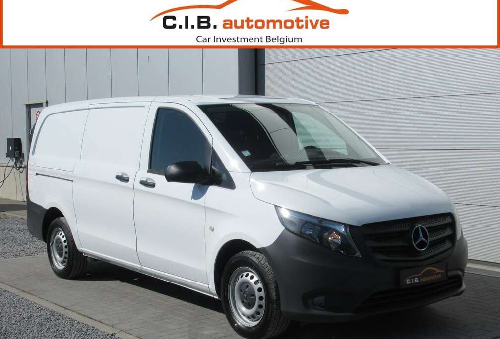 Mercedes-Benz 110 CDI / RWD / Airco / ...