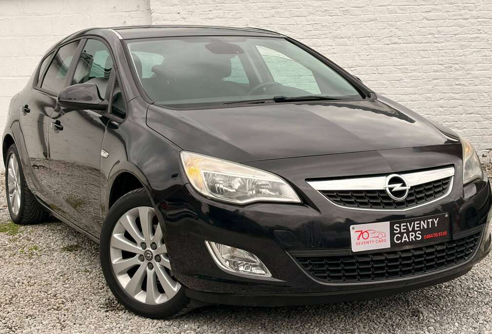 Opel Astra 1.4i Cosmo