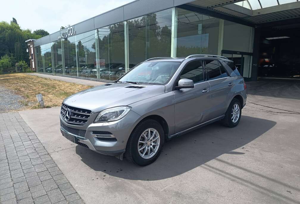Mercedes-Benz ML 250 BlueTEC Leder Xenon