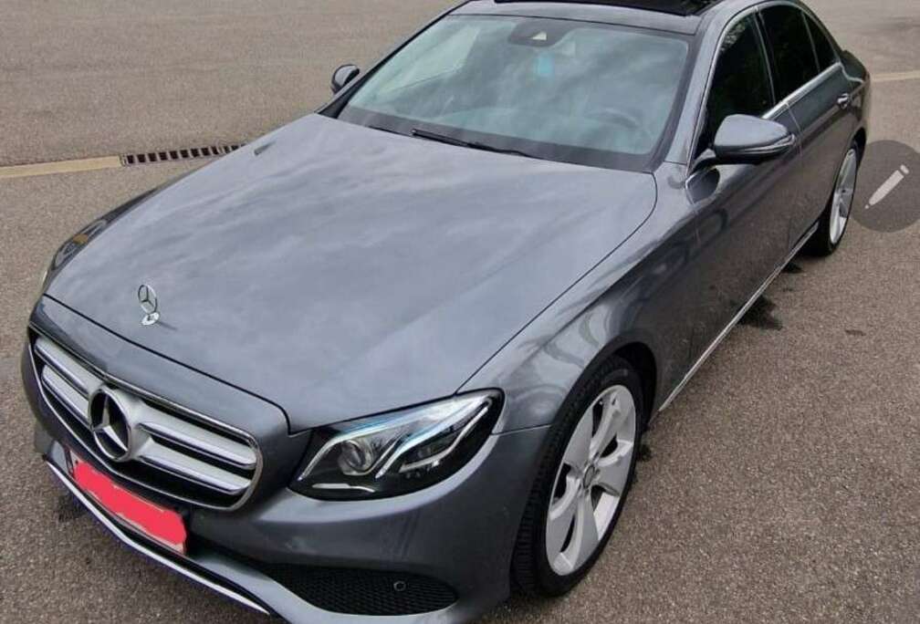 Mercedes-Benz E class 220 full option