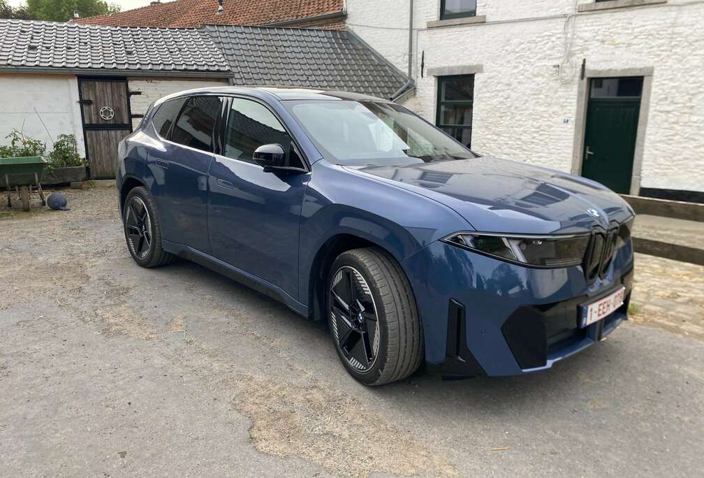 BMW iX3 113.4 kWh 40