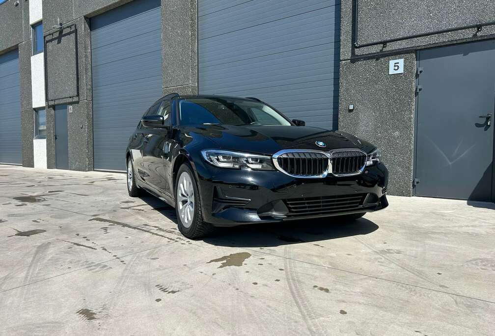 BMW 318i Touring Aut.