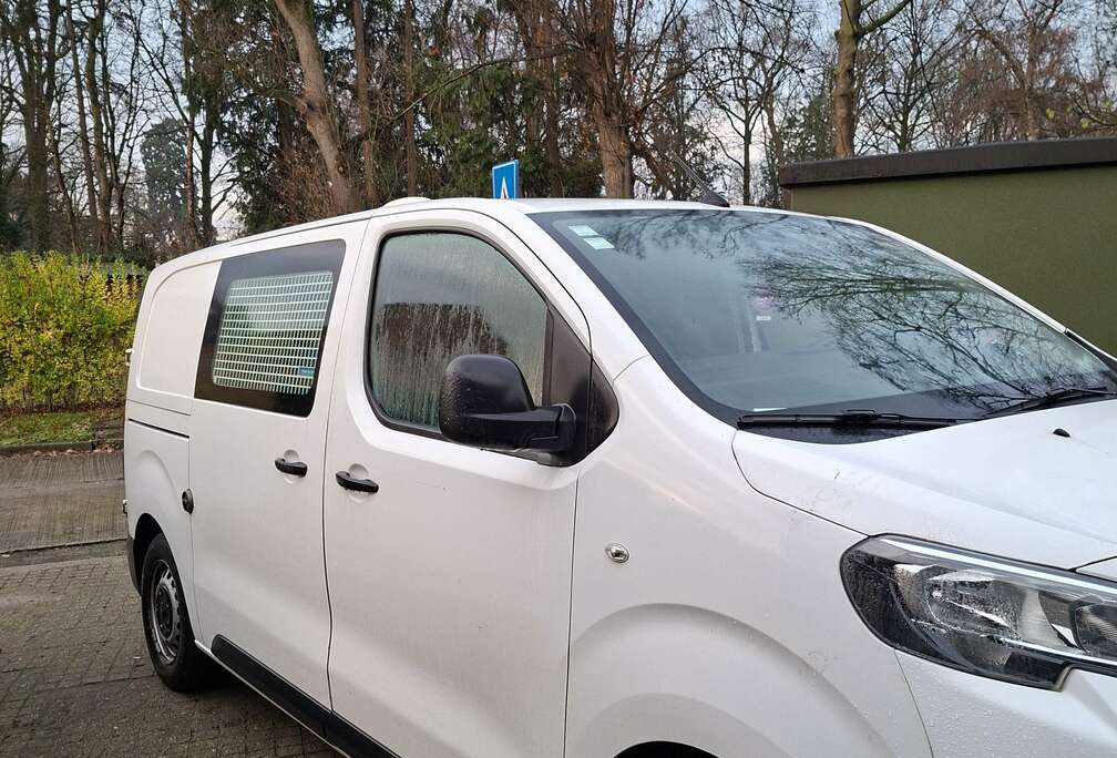 Peugeot 1.6 BlueHDi L2 Standard Premium