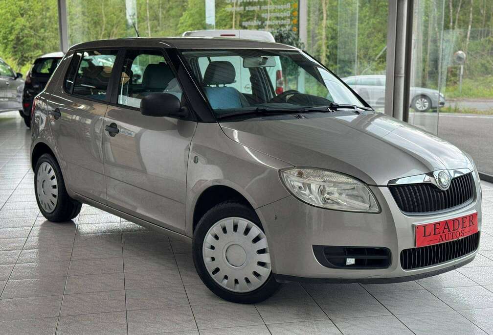 Skoda 1.2 ESSENCE 60CV