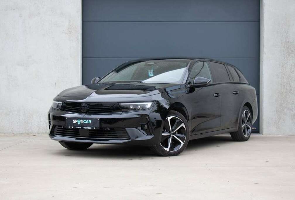 Opel TOURER GS 1.2 MT6 130PKCAMERASENSORENGPSCARPLA