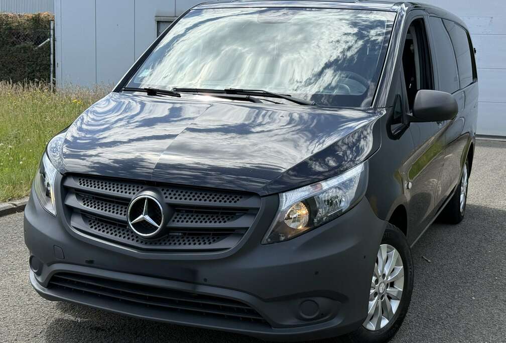 Mercedes-Benz 2.2 CDI PMR DOUBLE CABINE