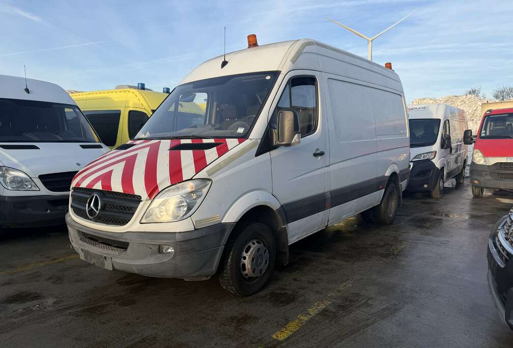 Mercedes-Benz 519cdi 3.0l V6 motor no start permis b airco