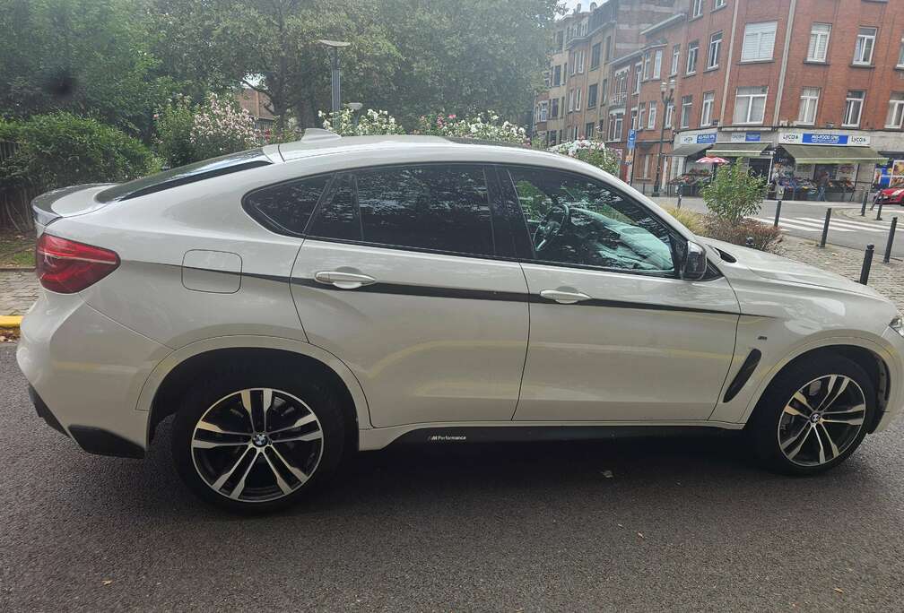 BMW X6 M50 dAS