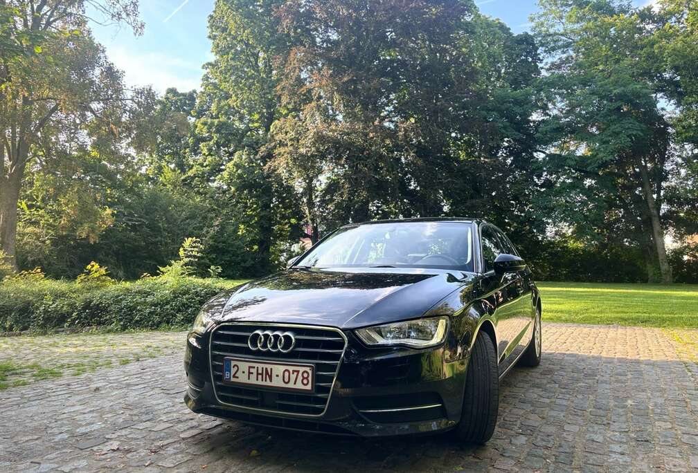 Audi Sportback 1.6 TDi Ambiente