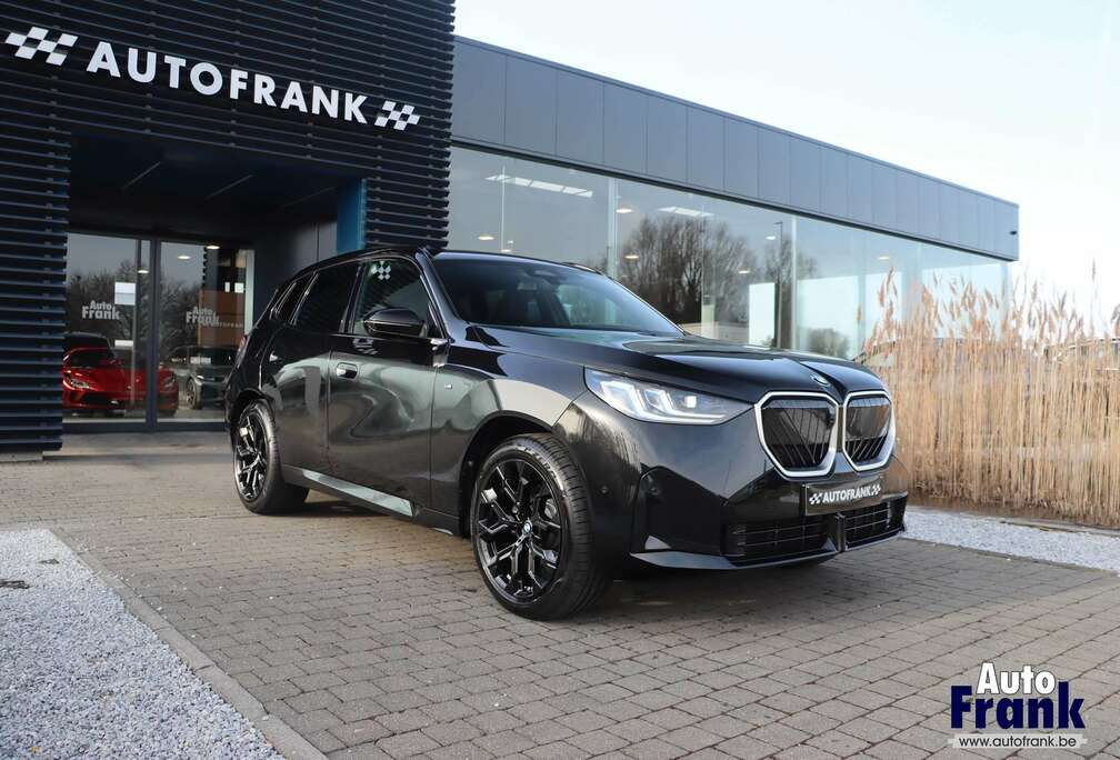 BMW 20I / M-SPORT / PANO / TREKHK / 360CAM / MEMO /20\