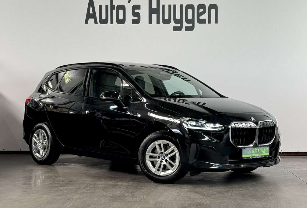 BMW iA Active Tourer met panoramisch open dak