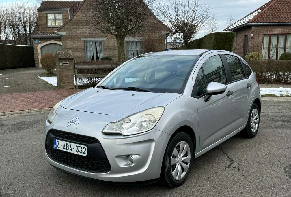 Citroen 1.1i essence / Vitamine / airco / 98.000 km / 2cle