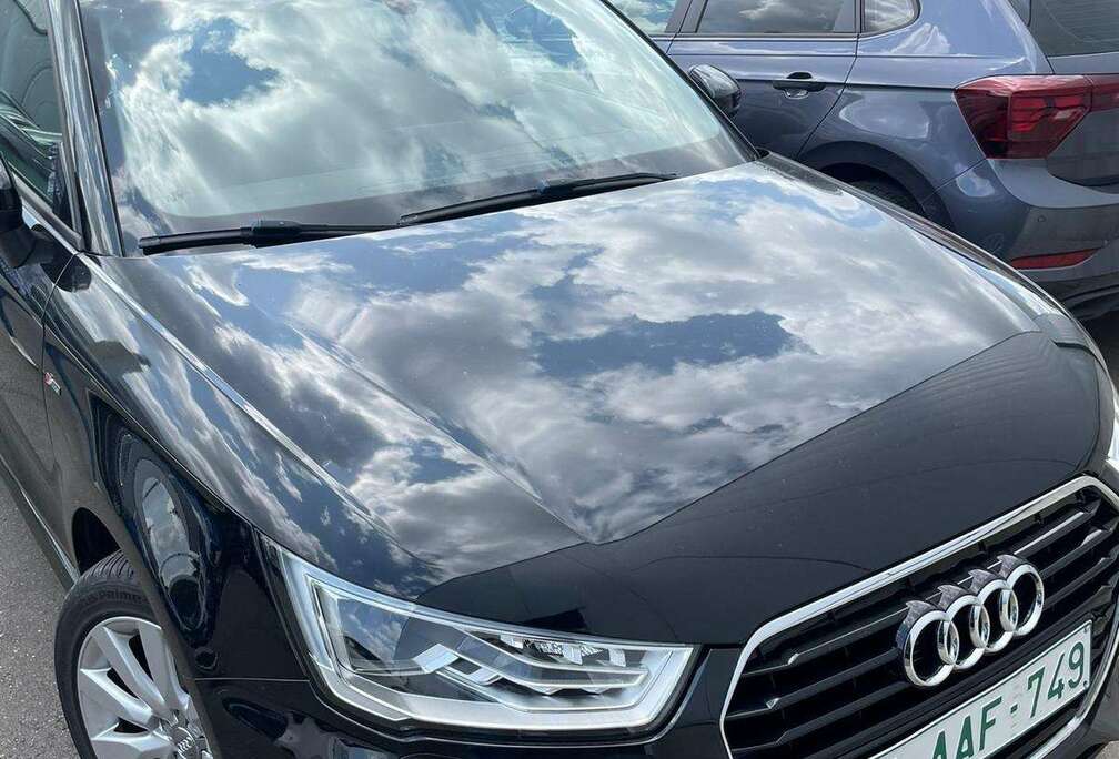 Audi A1 Sportback 1.4 TFSI Ambition S line S tronic