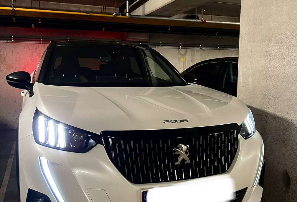 Peugeot BlueHDi 130 EAT8 GT