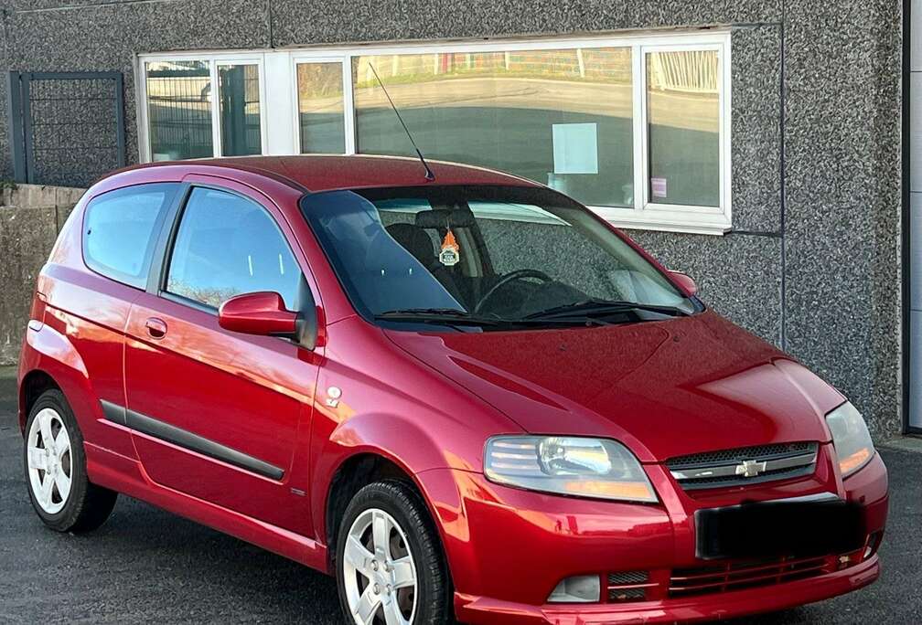 Chevrolet 1.2i ESSENCE GARANTIE 12 MOIS CARPASS