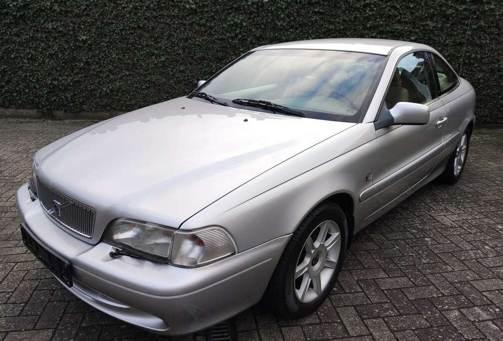 Volvo 2.0T / 2001 / 159.000 / 1e eig. / Handgeschakeld