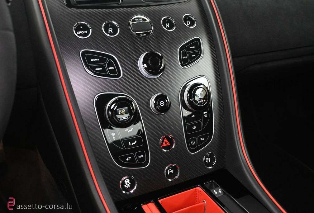 Aston Martin 4.0 AMR *Premium Audio*Comfort*Carbon