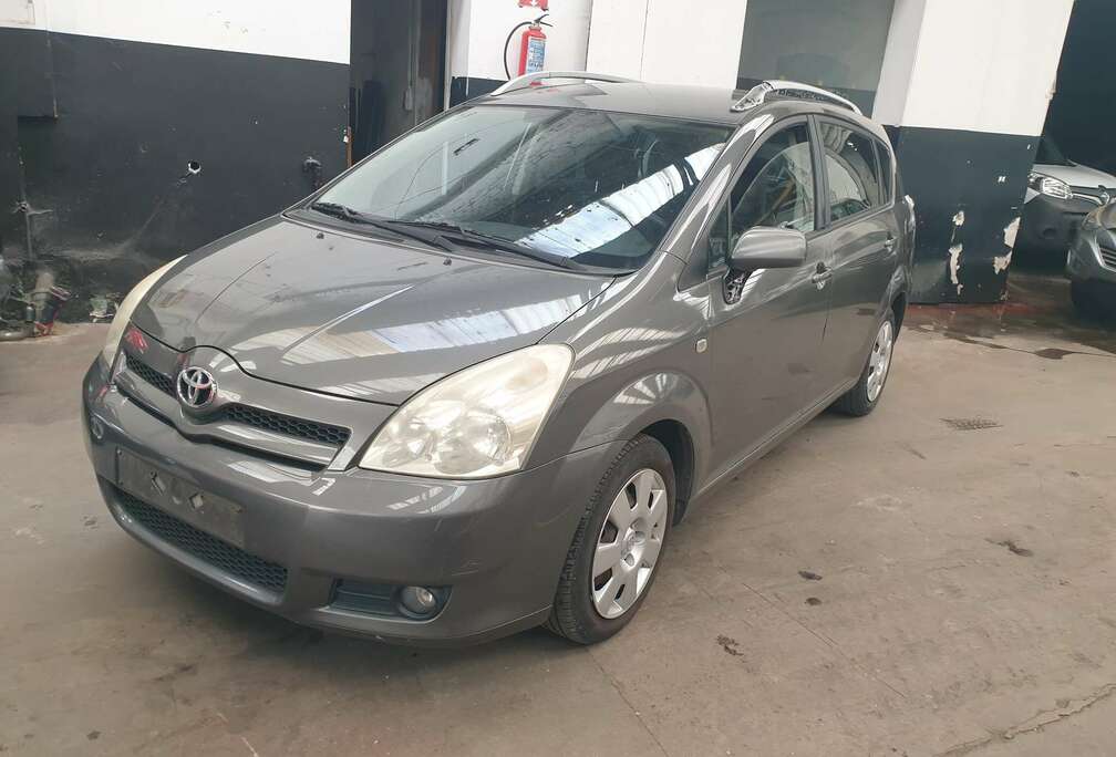 Toyota Corolla Verso 1.8i VVT-i 16v Linea Luna 7pl.