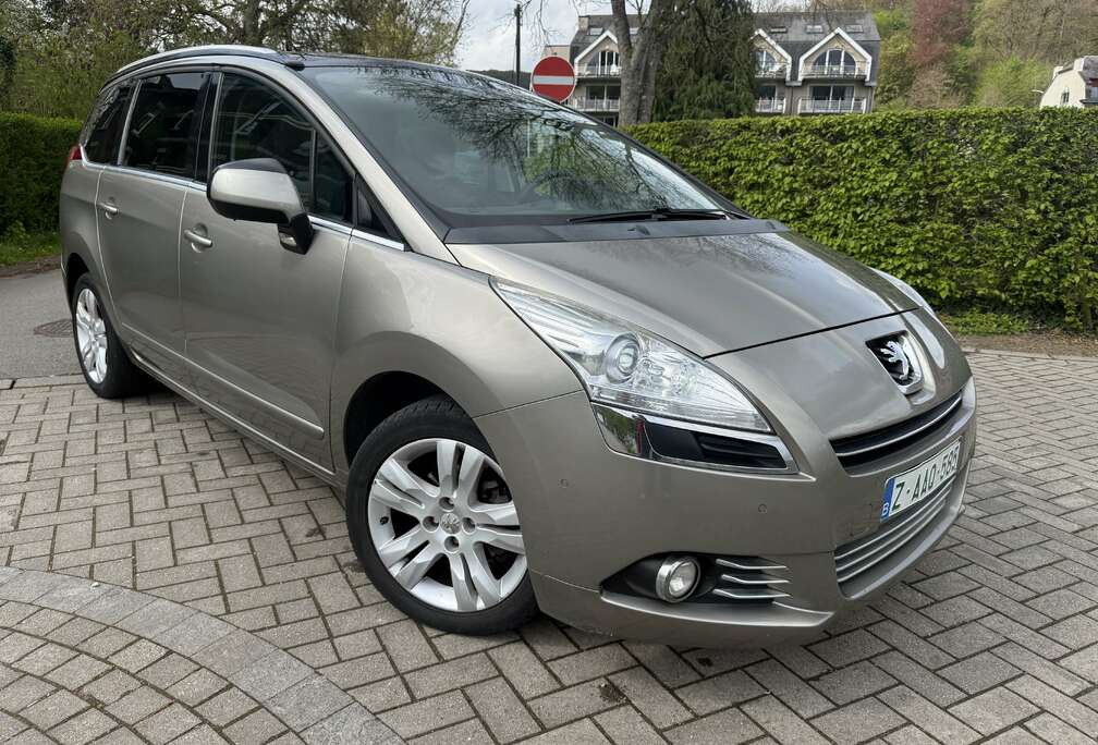 Peugeot 5008 1.6 HDi Allure FAP