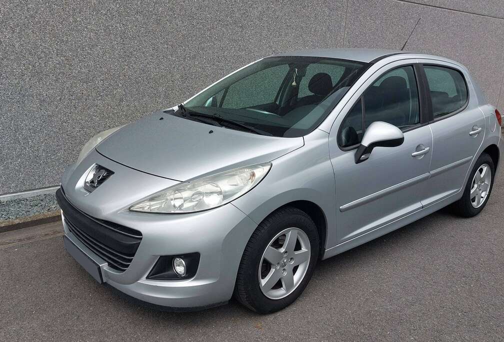 Peugeot 207 95 VTi Premium
