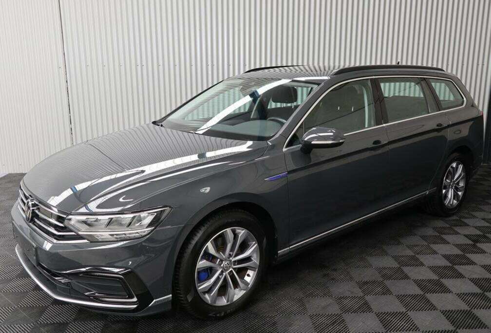 Volkswagen GTE 1.4 TSI Plug-in Hybrid DSG Pano GPS ACC PDC