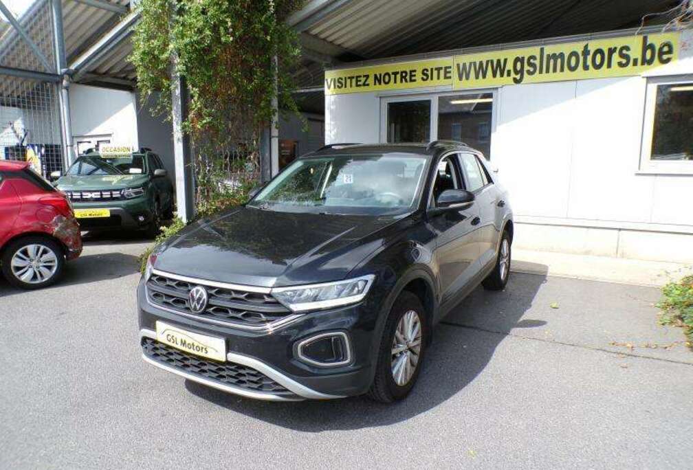 Volkswagen 1.0 110cv noir 06/23 74.199km Airco Capteurs