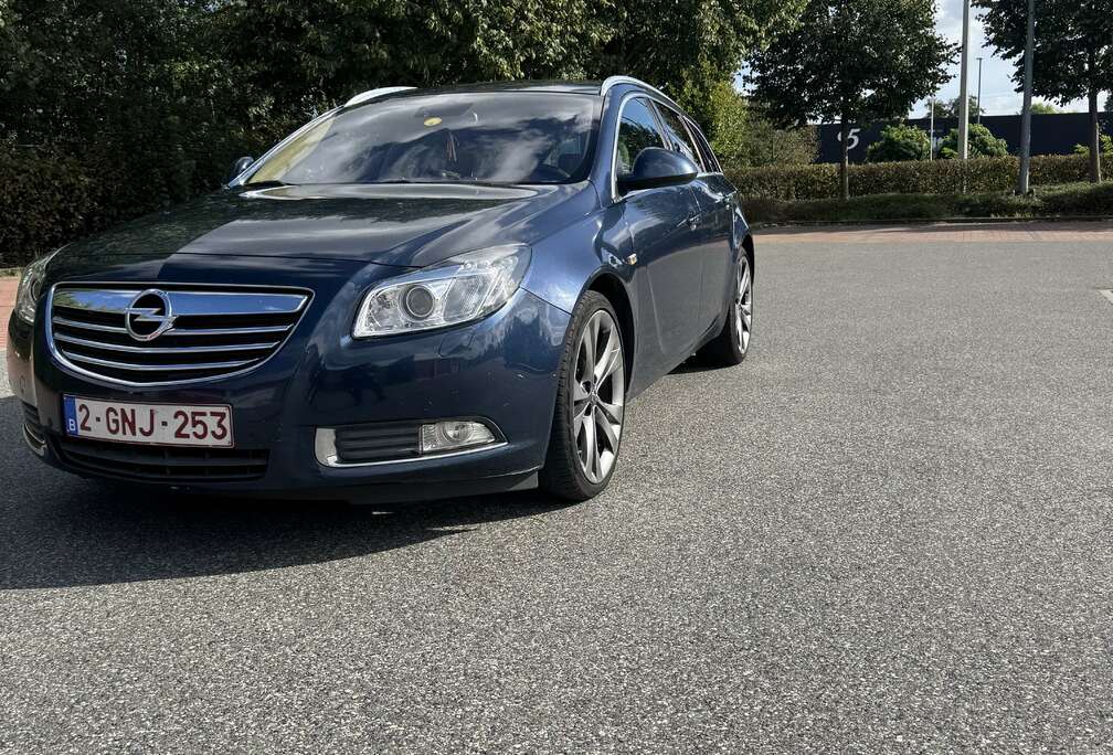 Opel 2.0 CDTI Sports Tourer ecoFLEXStart/Stop Design Edition