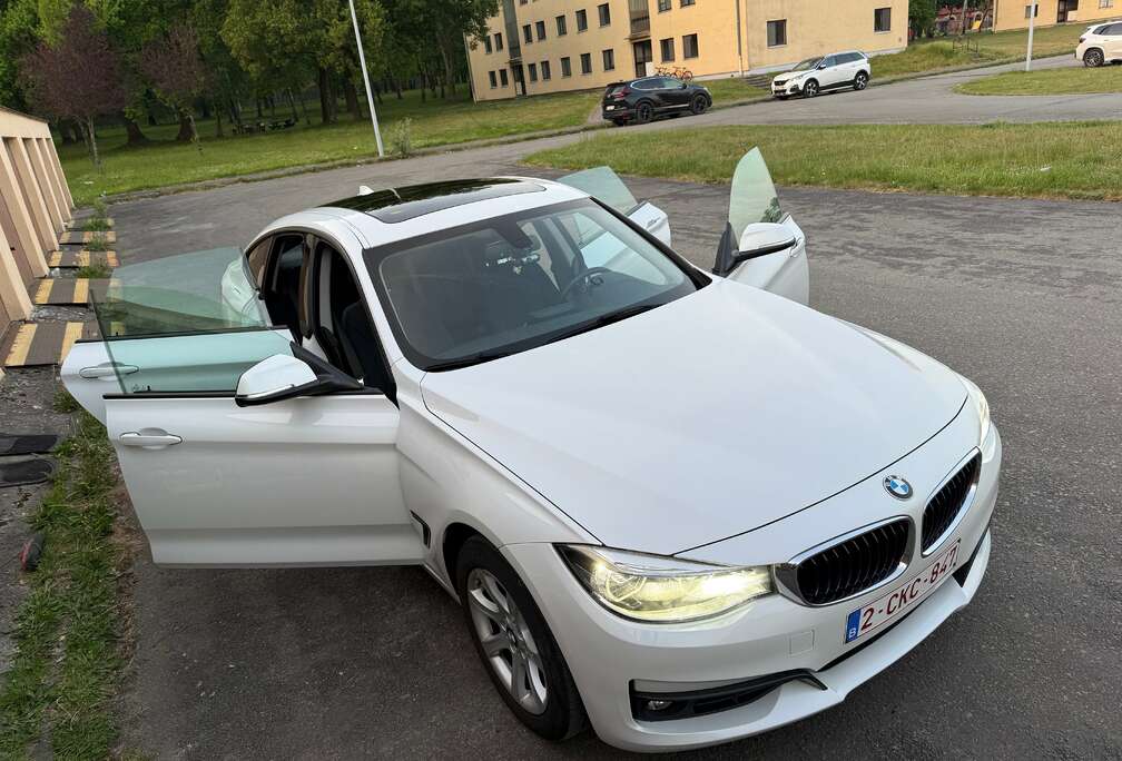 BMW Gran Turismo 318 dA JOY Edition