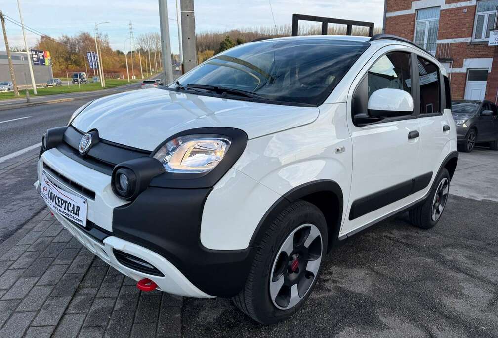 Fiat Panda Cross 1.0i MHEV Cross