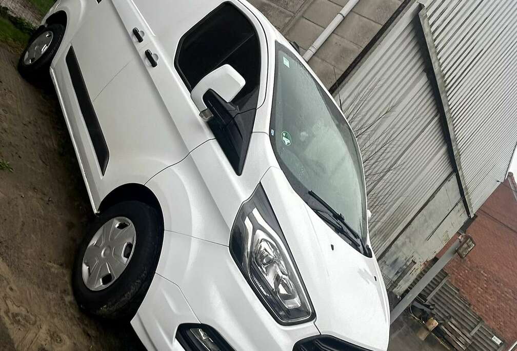 Ford 2.0 TDCi L2 AWD Ambiente