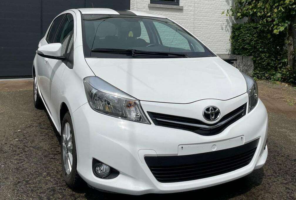 Toyota 1.0i VVT-i Comfort