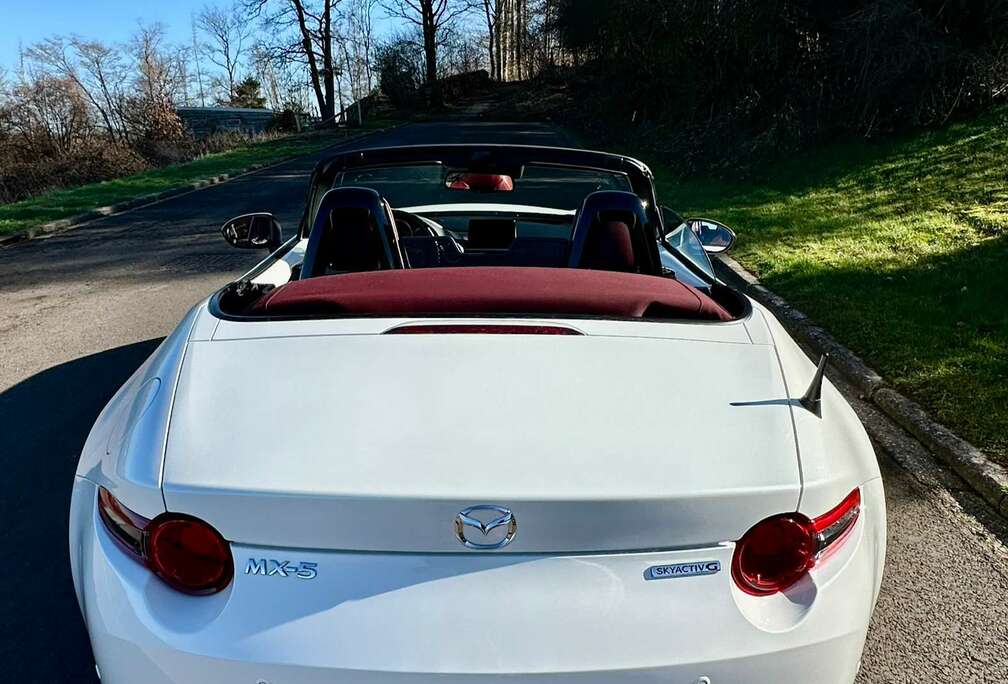 Mazda MX-5 1.5i Skyactiv-G Skydrive