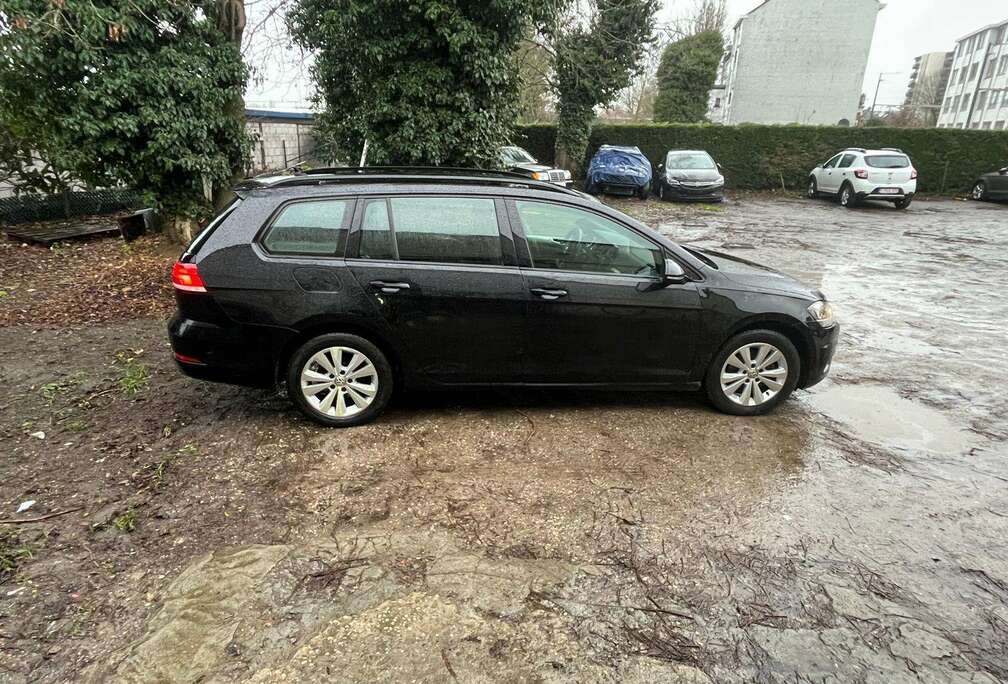 Volkswagen Golf SW 1.6 SCR TDi Highline DSG