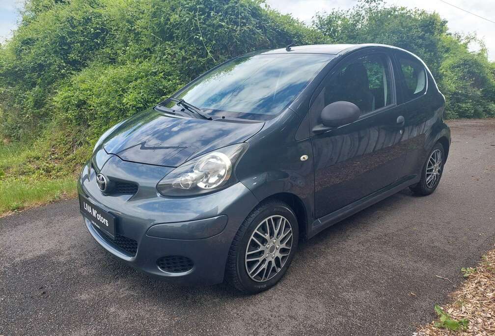 Toyota Aygo 1.0i VVT-i * Euro 5 * Garantie 12 Mois