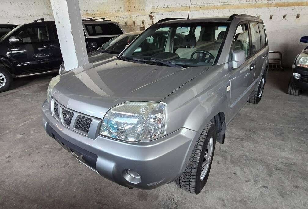 Nissan 2.0i 16v Sport 4x4