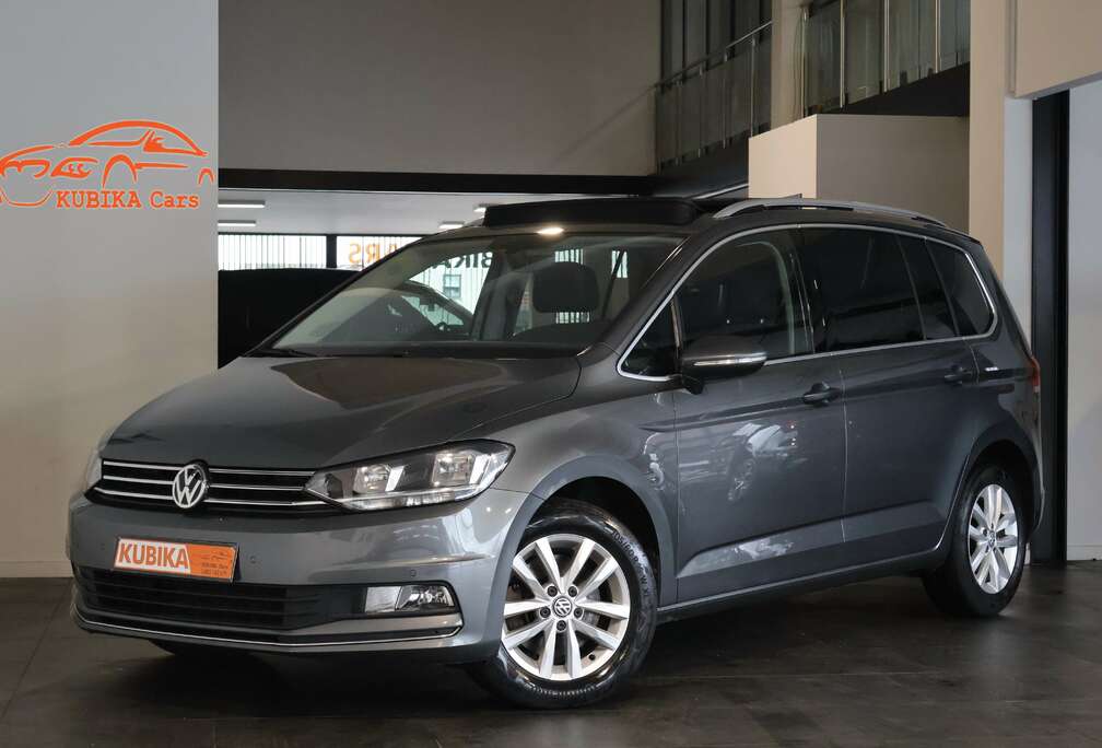 Volkswagen Touran TDI Pano ACC ZetelV Navi CruiseC Garantie