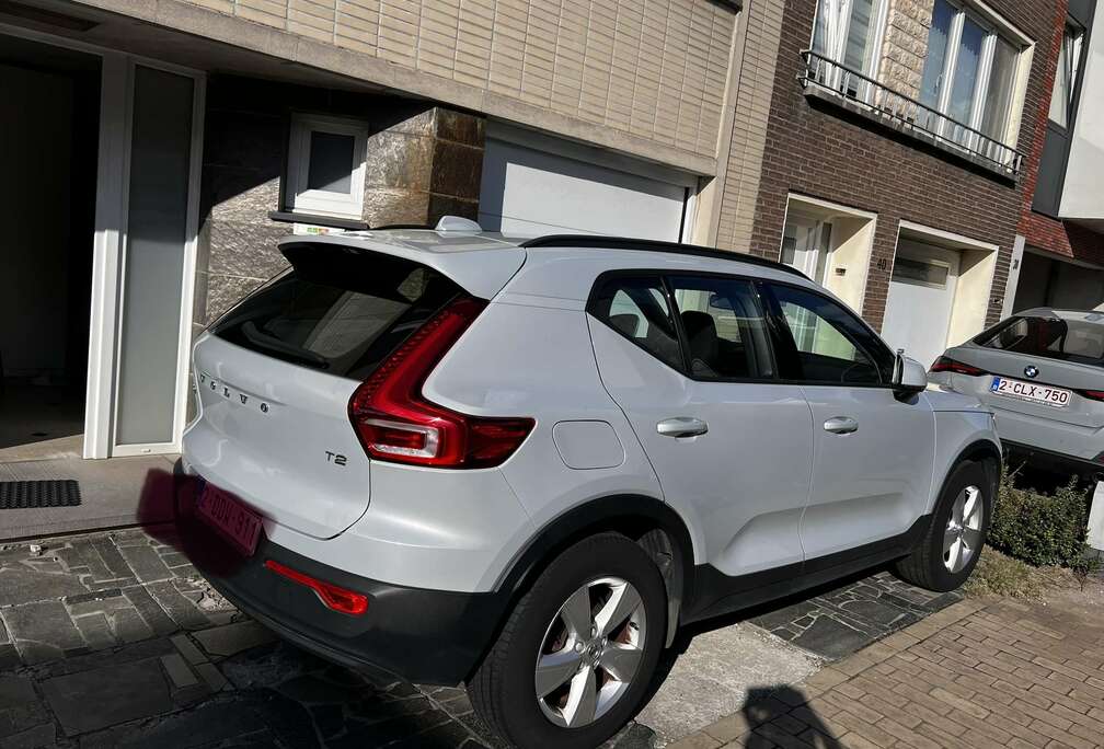 Volvo XC40 1.5 T2 Momentum Core Geartronic